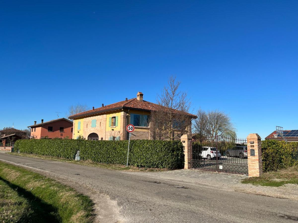 * * * * * Splendida Casa Di Campagna كاستينازو المظهر الخارجي الصورة